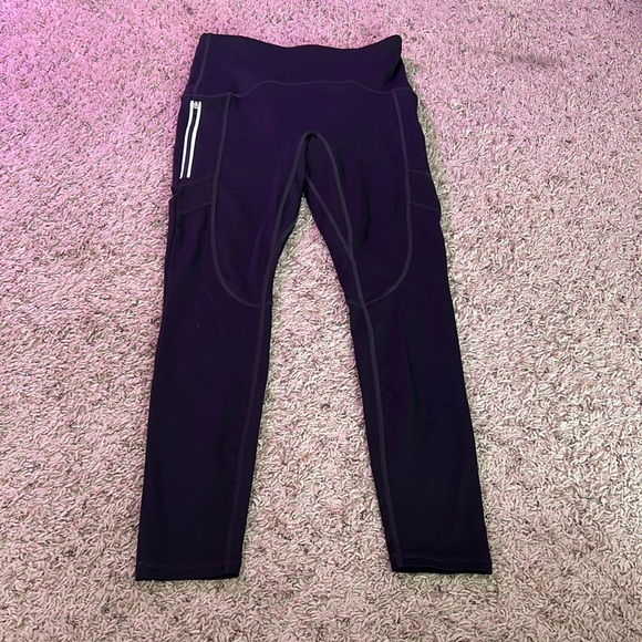 4/$20 Fabletics Black Leggings size Small - Picture 3 of 3